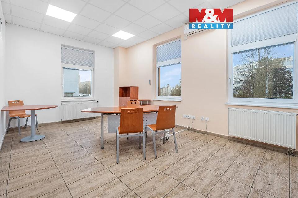 Pronájem komerčního prostoru 44 m²