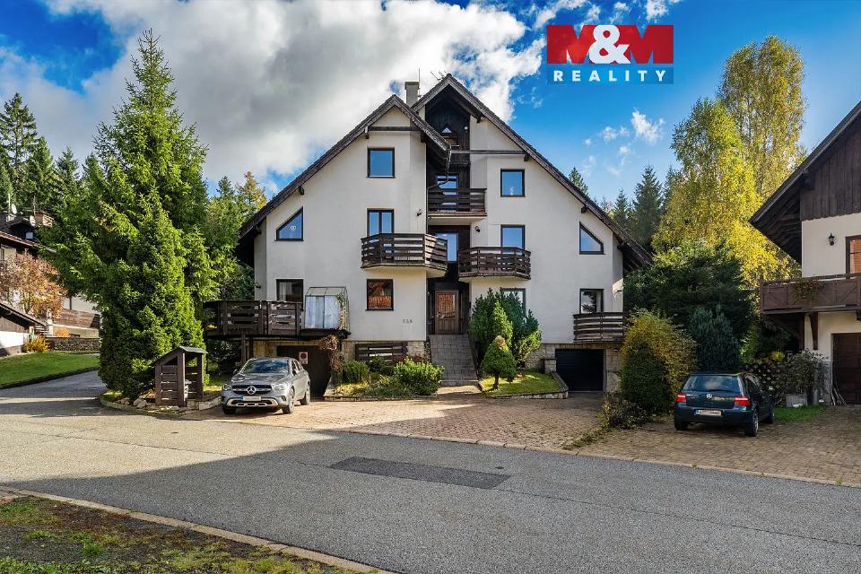 Prodej komerčního prostoru 239 m²