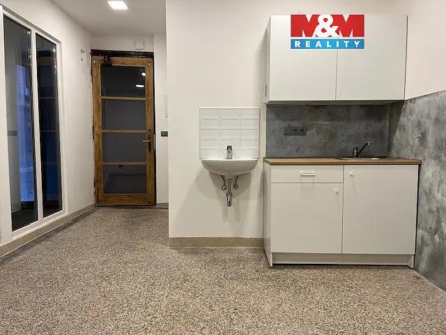 Pronájem komerčního prostoru 20 m²