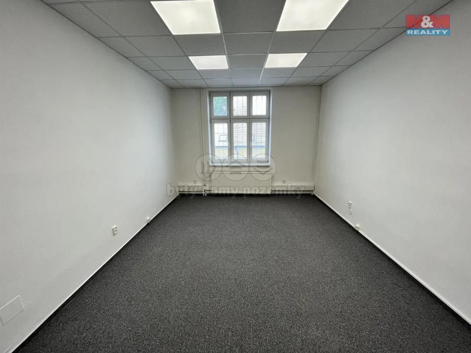 Pronájem komerčního prostoru 13 m²