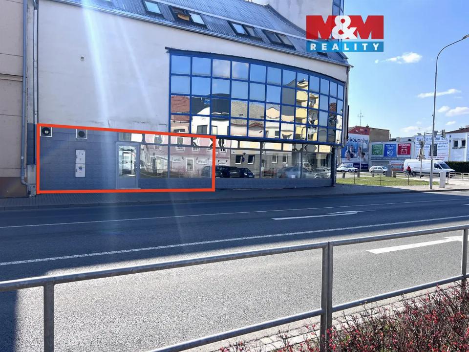 Pronájem komerčního prostoru 210 m²