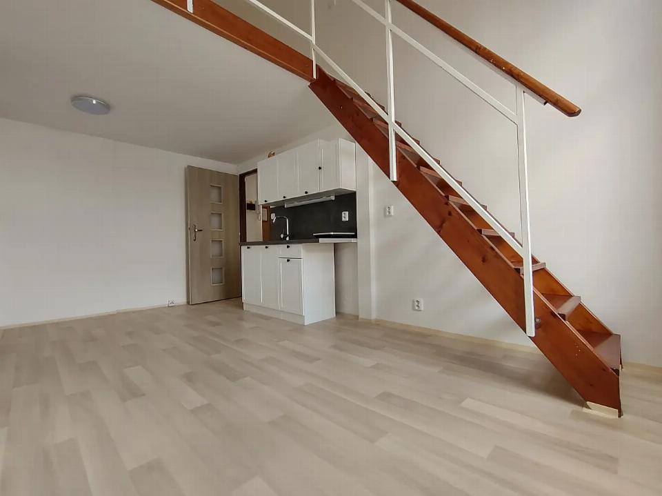 Pronájem bytu 35 m²