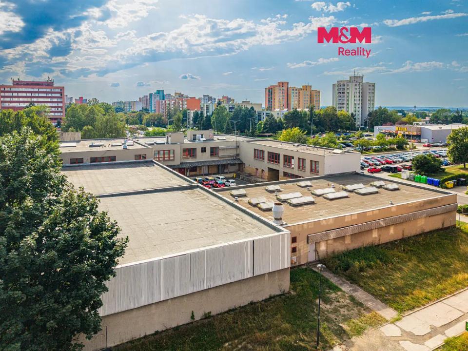 Pronájem komerčního prostoru 237 m²
