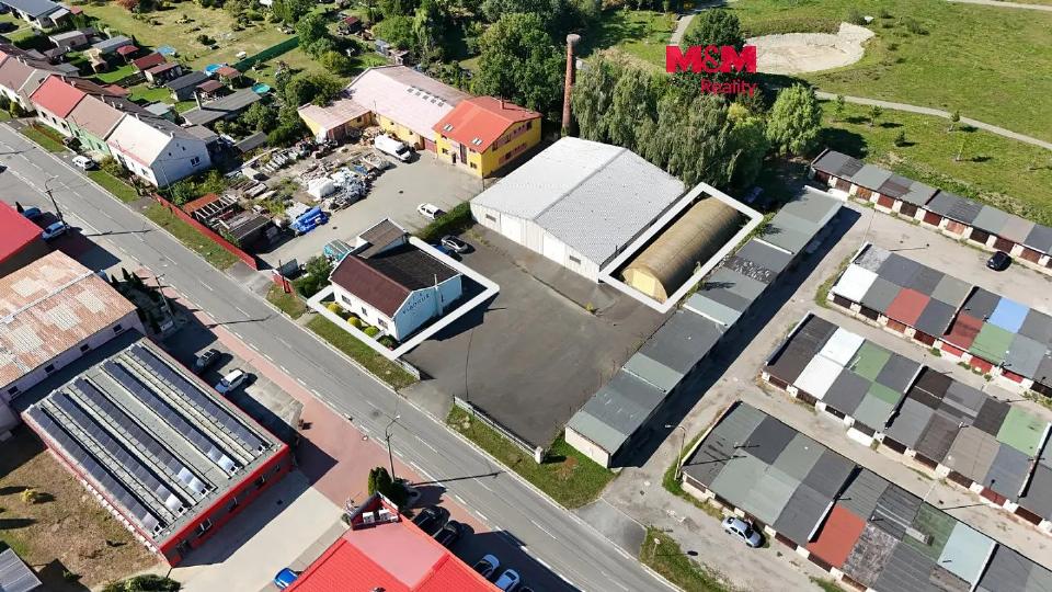 Pronájem komerčního prostoru 349 m²