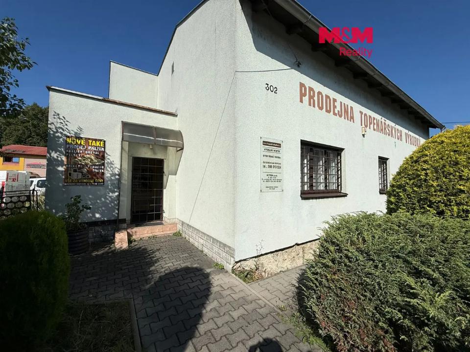 Pronájem komerčního prostoru 169 m²