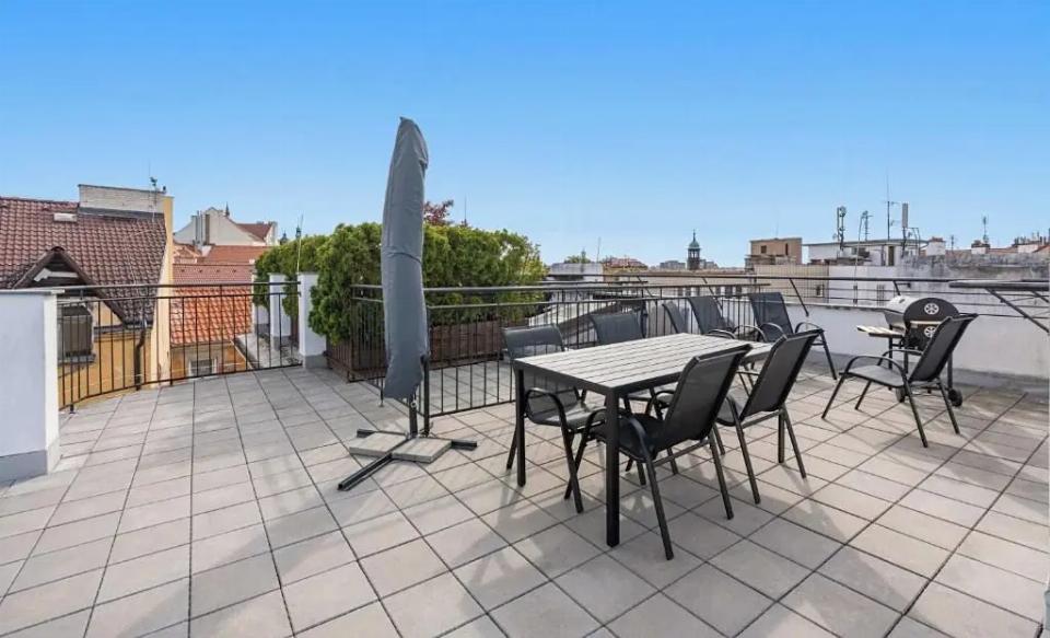 Pronájem bytu 145 m²