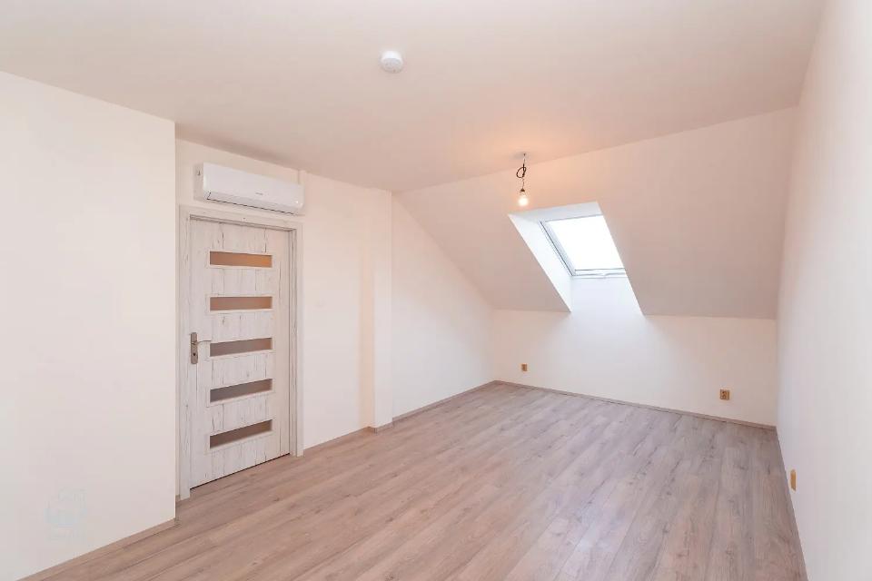 Pronájem bytu 35 m²