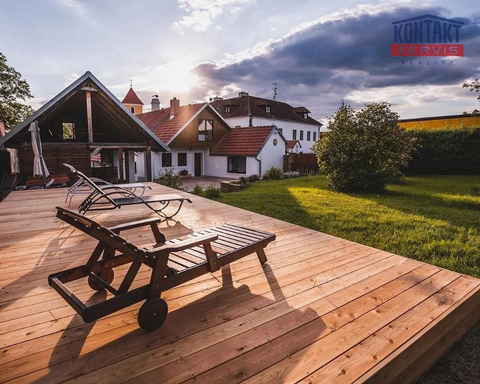 Pronájem domu 247 m²