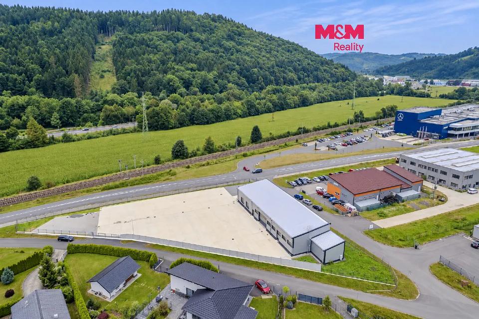 Pronájem komerčního prostoru 511 m²
