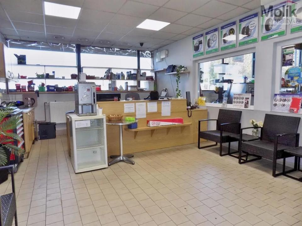 Prodej komerčního prostoru 663 m²