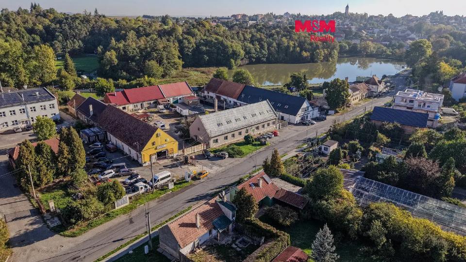 Prodej komerčního prostoru 347 m²