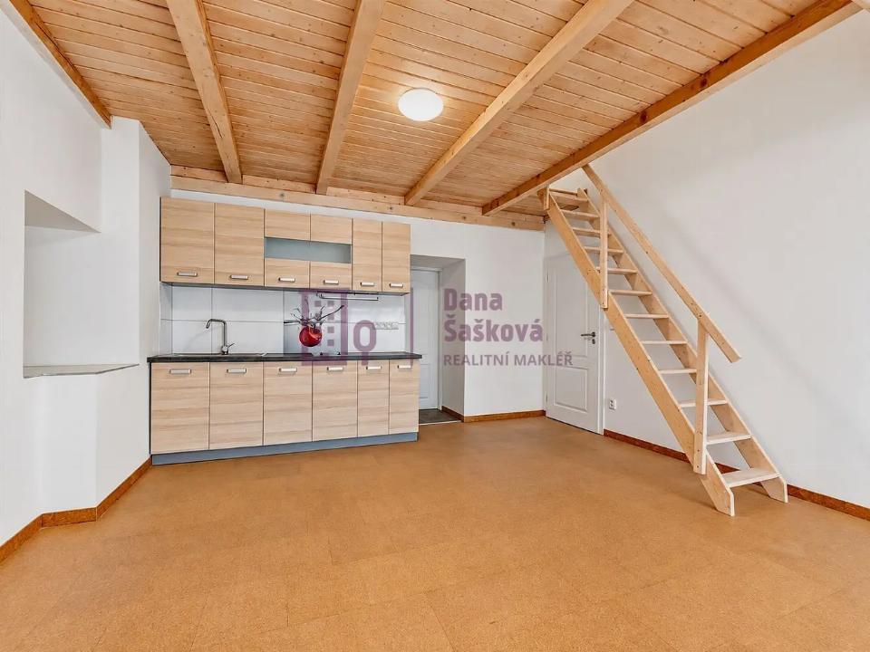 Pronájem bytu 50 m²