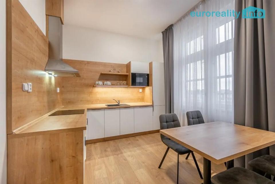 Pronájem bytu 69 m²