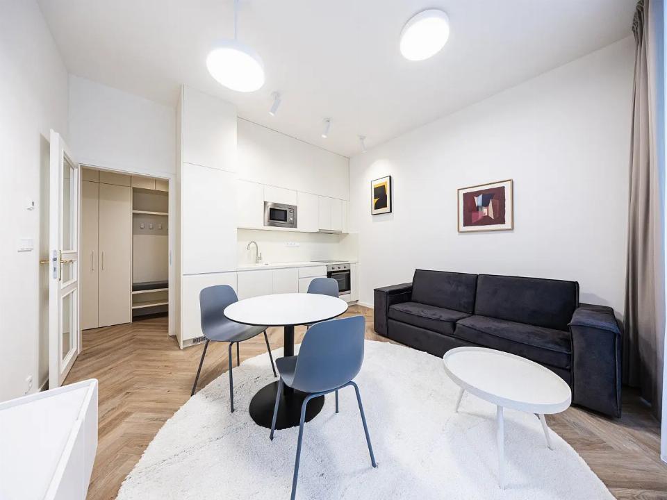 Pronájem bytu 42 m²