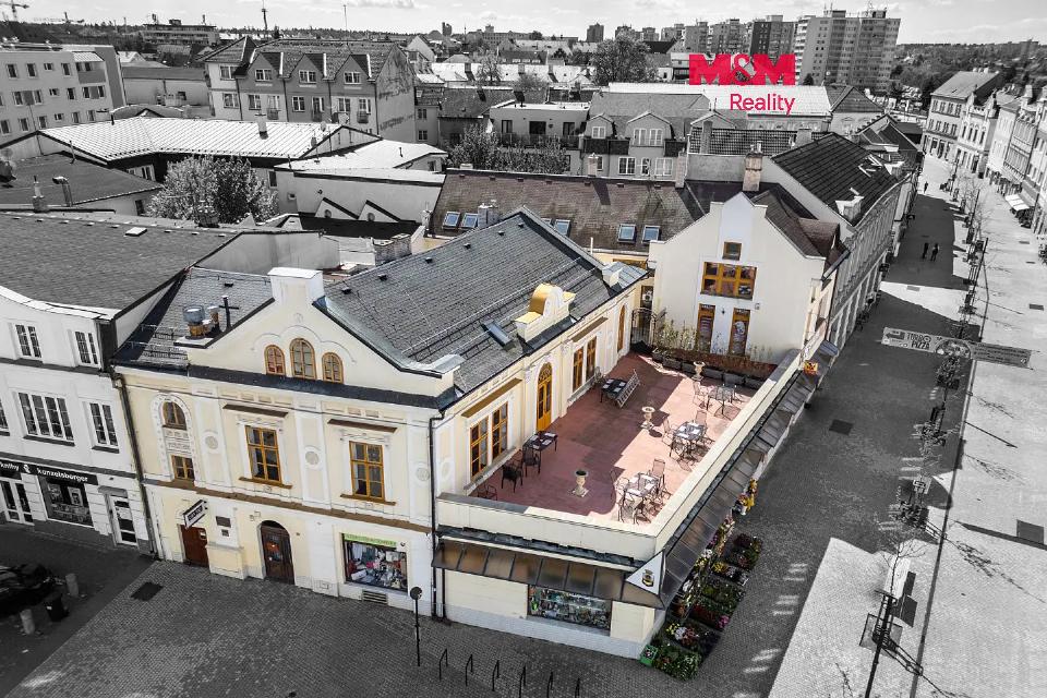 Prodej domu 1143 m²