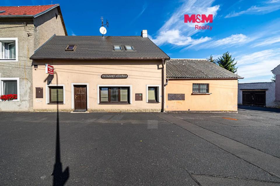 Prodej komerčního prostoru 220 m²