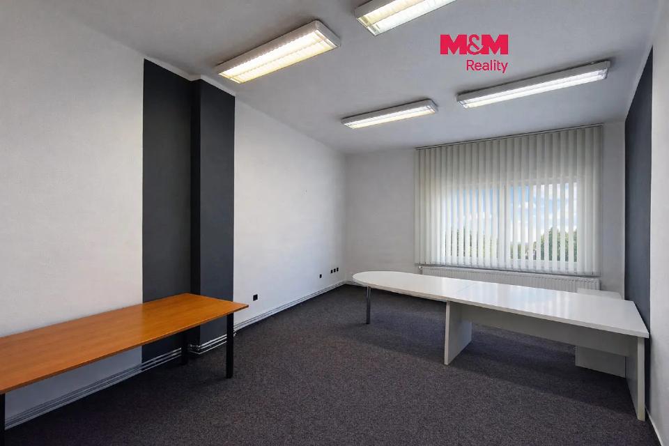 Pronájem komerčního prostoru 27 m²