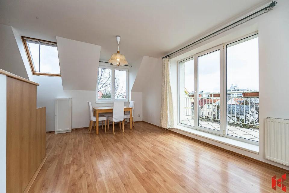 Pronájem bytu 74 m²