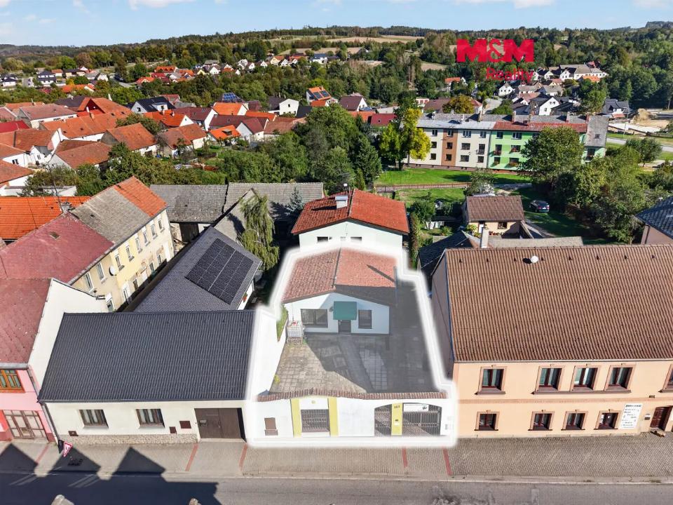 Pronájem komerčního prostoru 67 m²