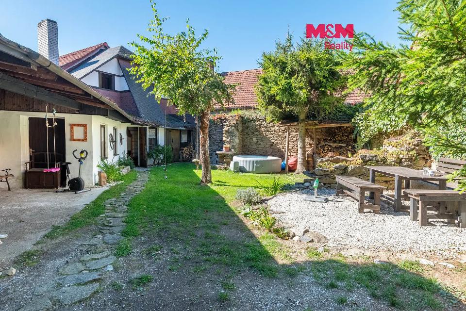 Prodej domu 210 m²