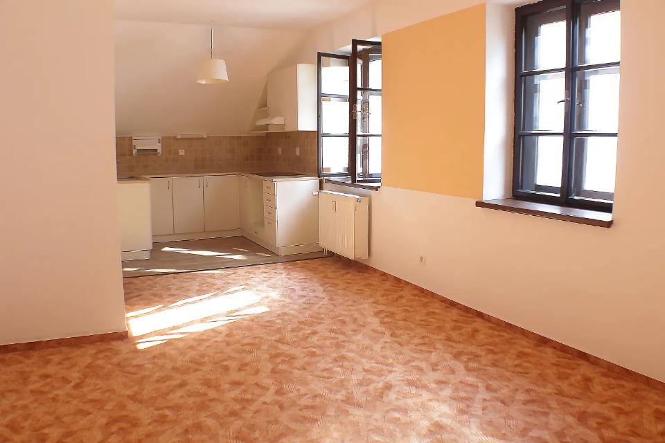 Pronájem bytu 37 m²