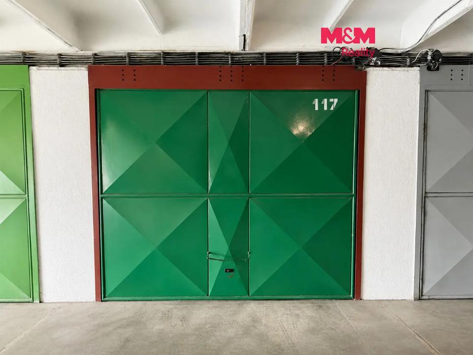 Pronájem garáže 17 m²