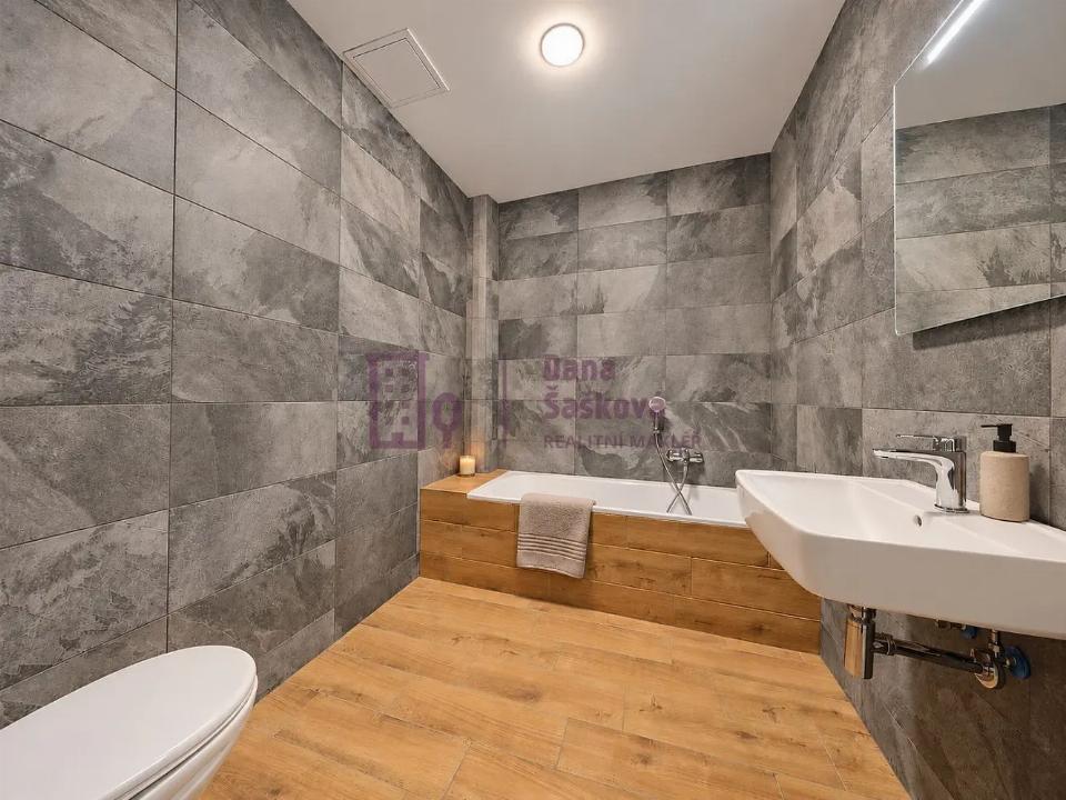 Pronájem bytu 43 m²