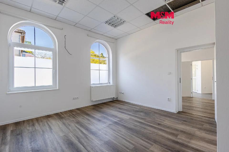 Pronájem komerčního prostoru 108 m²