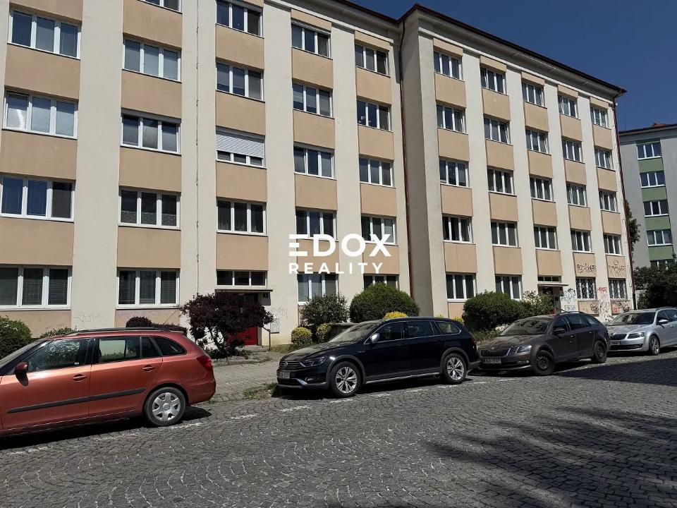 Prodej bytu 61 m²