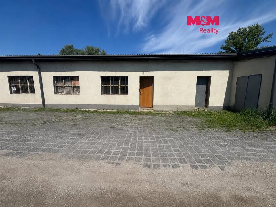 Pronájem komerčního prostoru 189 m²