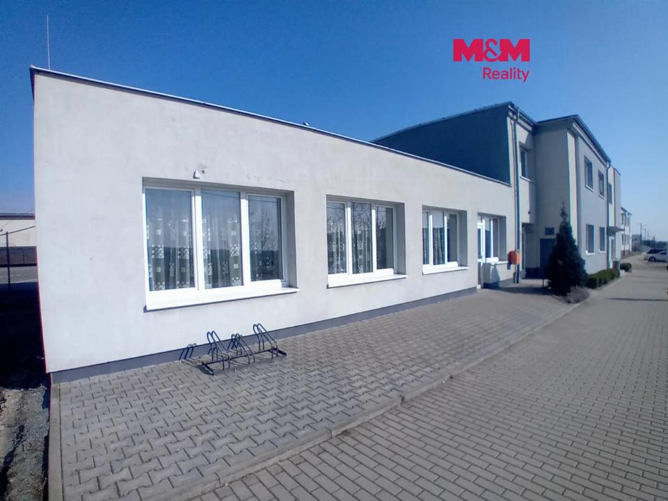 Pronájem komerčního prostoru 90 m²
