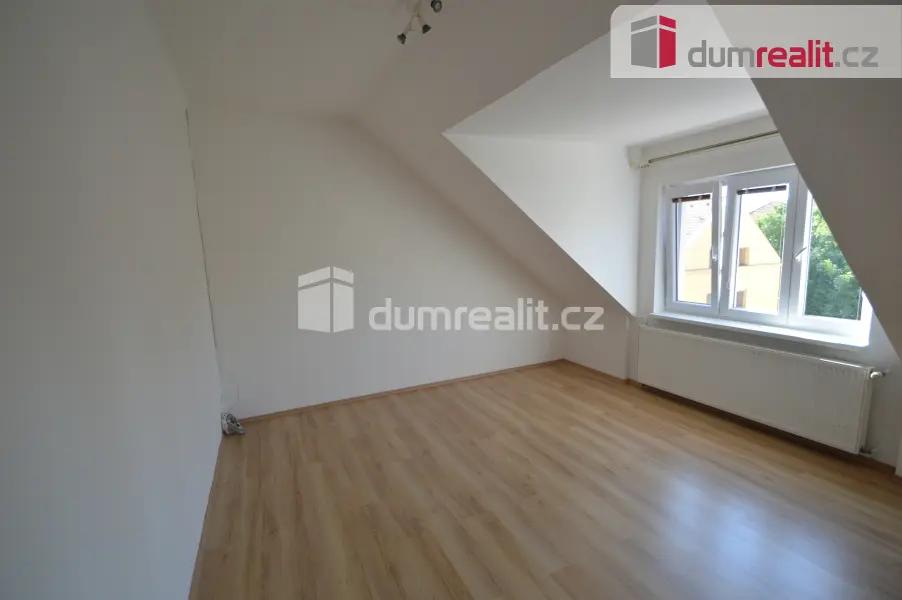 Pronájem bytu 43 m²