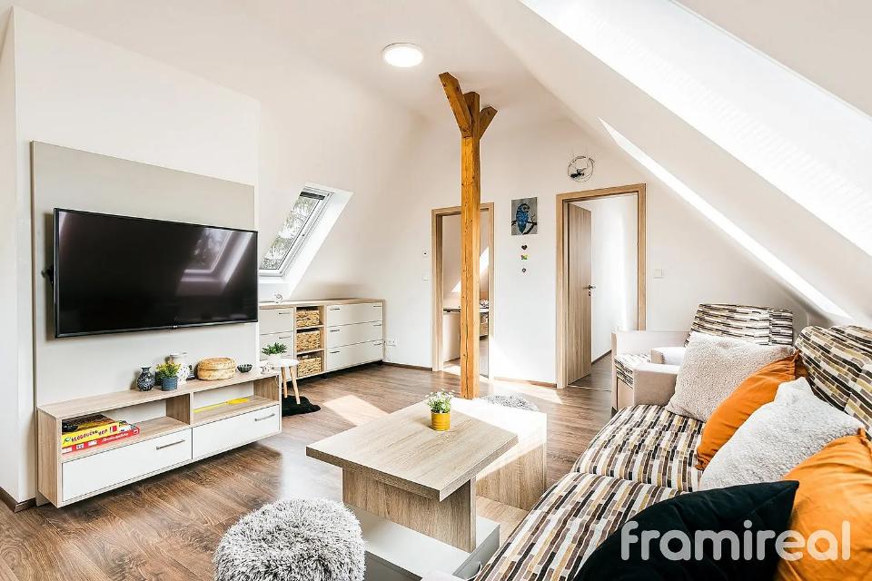 Pronájem bytu 75 m²