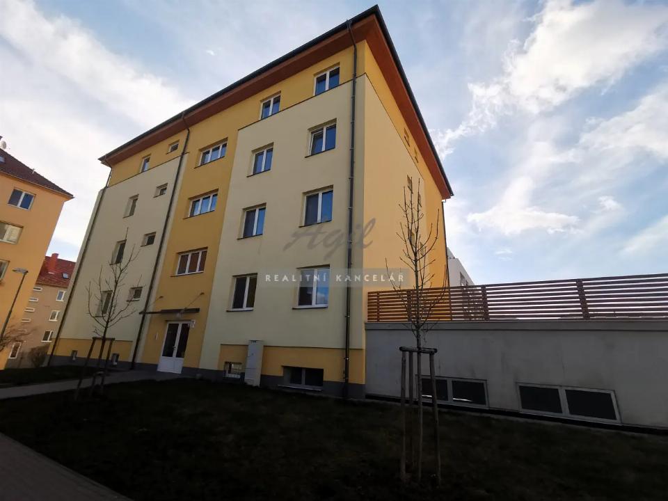 Pronájem bytu 38 m²