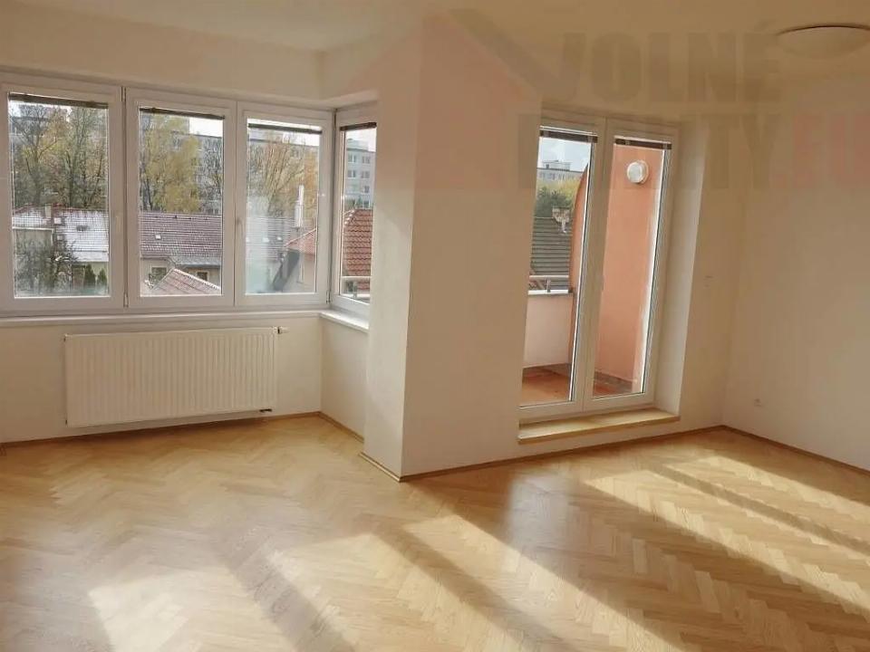 Pronájem bytu 71 m²