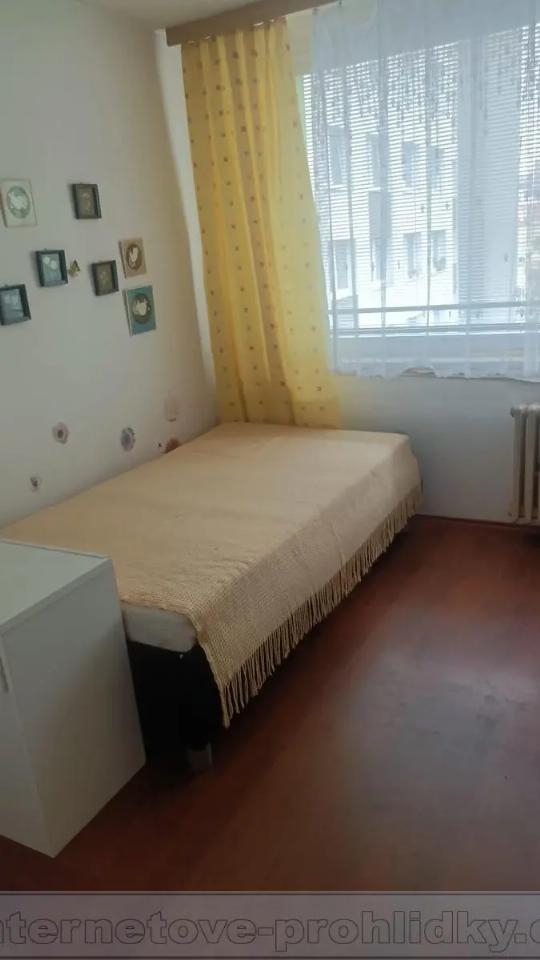 Pronájem bytu 77 m²