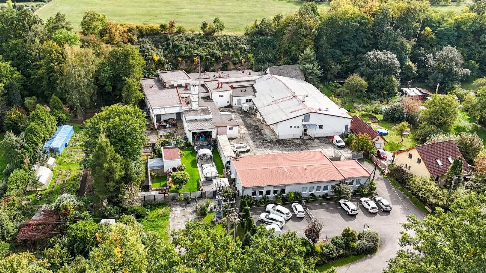 Prodej komerčního prostoru 2000 m²