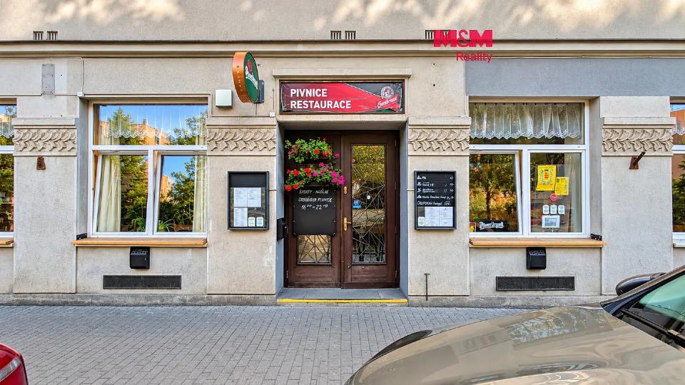 Pronájem komerčního prostoru 324 m²