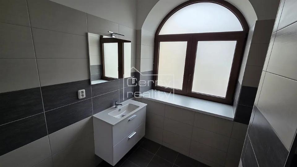 Pronájem bytu 76 m²