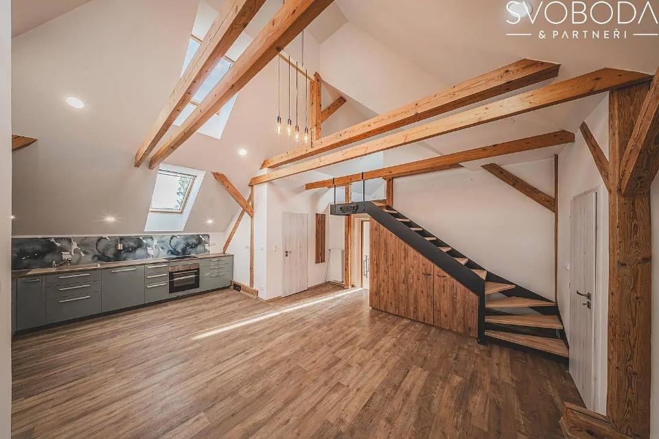 Pronájem bytu 94 m²