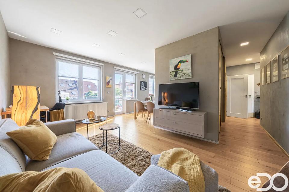 Pronájem bytu 90 m²