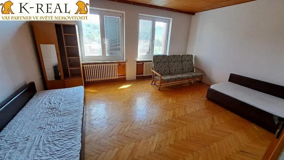 Pronájem bytu 100 m²