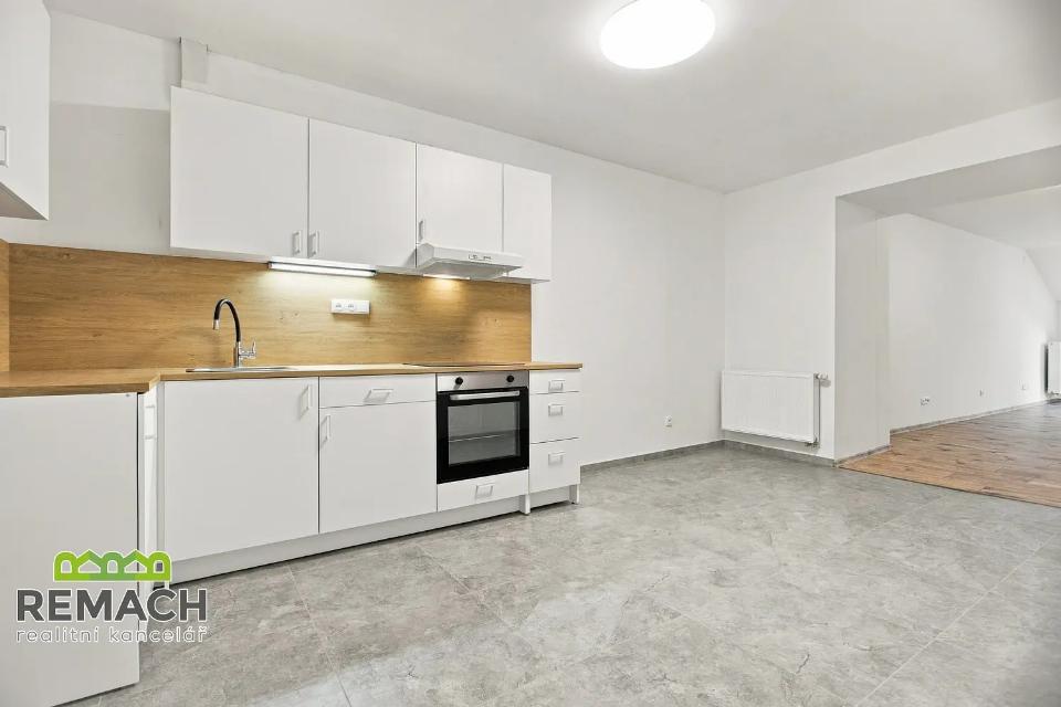 Pronájem bytu 74 m²
