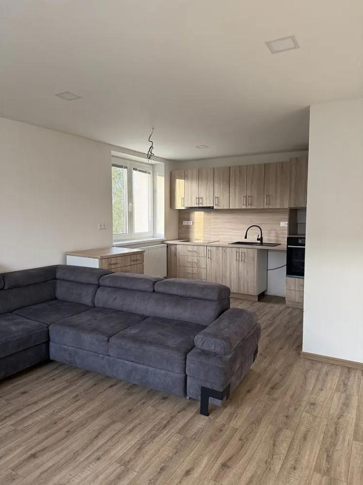 Pronájem domu 192 m²