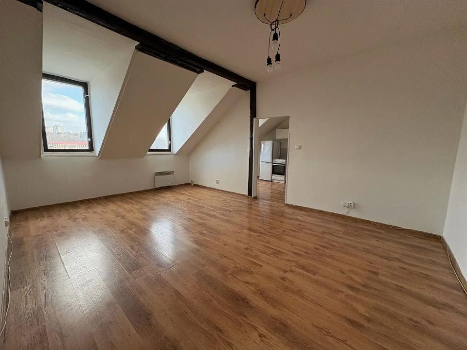 Pronájem bytu 39 m²