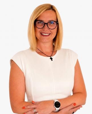 Fotografie makléře Anna Šmídová Černá